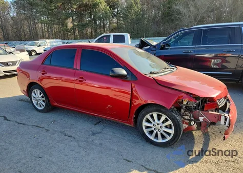 2010 Toyota Corolla Base z USA, uszkodzony, nr VIN JTDBU4EE4AJ060710